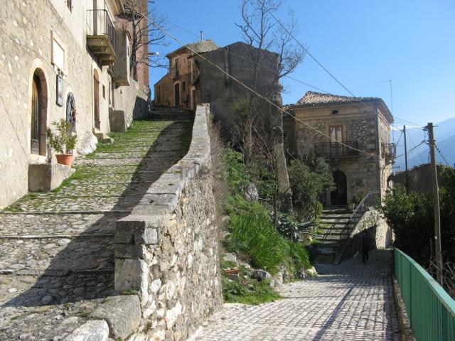 Casa in vendita a Pescosansonesco Vecchio, Pescosansonesco