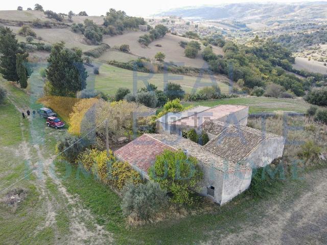 Casa in vendita a Palazzolo Acreide, Sicilia