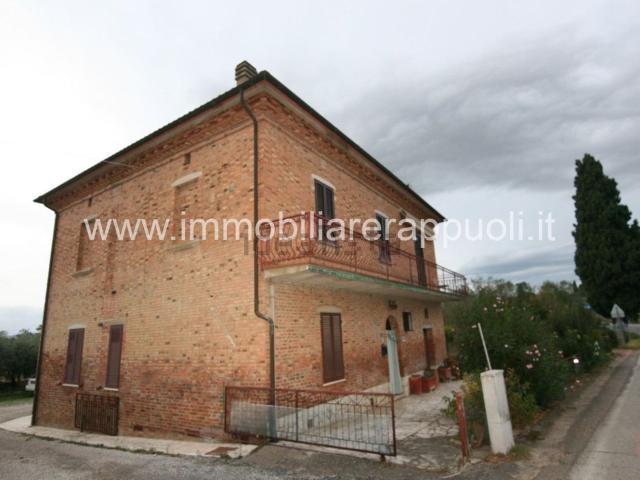 Casa in vendita a Bettolle, Sinalunga
