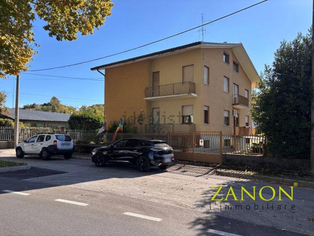 Casa in vendita a Borgo Castello, Gorizia