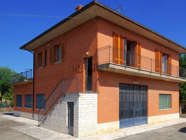 Casa in vendita a Asciano, Toscana
