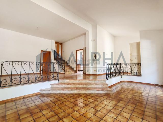 Casa in vendita a Unione della Romagna Faentina, Brisighella