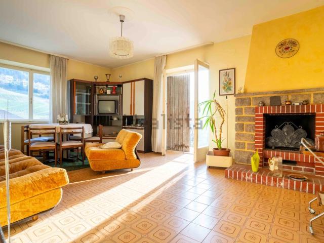 Casa in vendita a Überetsch-Unterland - Oltradige-Bassa Atesina, Pochi - Buchholz