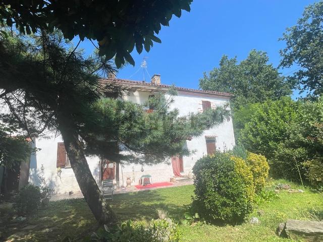 Casa in vendita a Piemonte, Asti