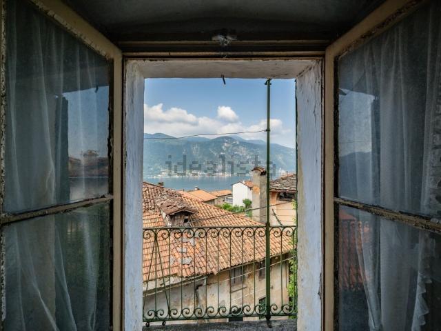 Casa in vendita a Abbadia Lariana, Lombardia
