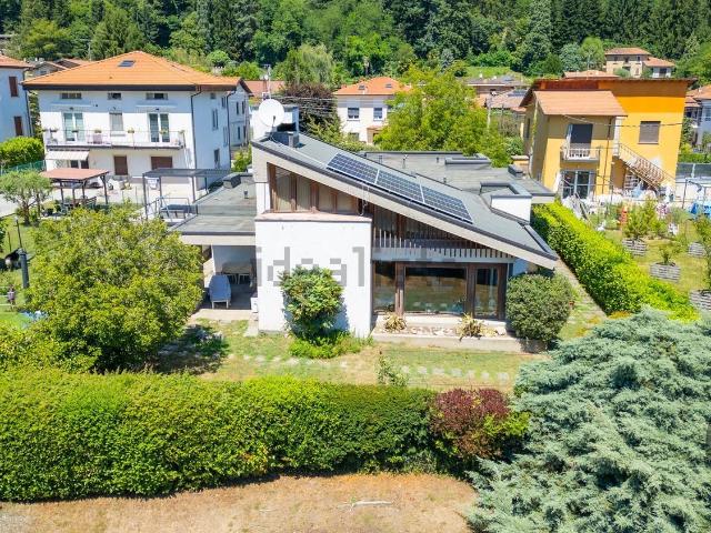 Casa in vendita a Casciago, Lombardia