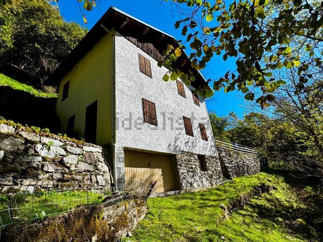 Casa in vendita a Piemonte, Vercelli