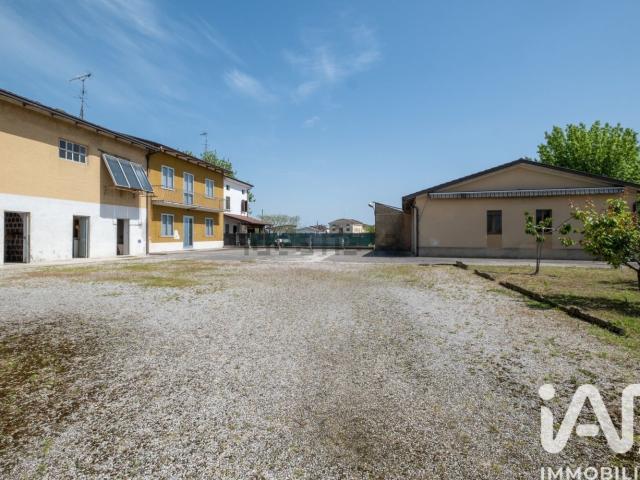 Casa in vendita a Ceresara, Lombardia