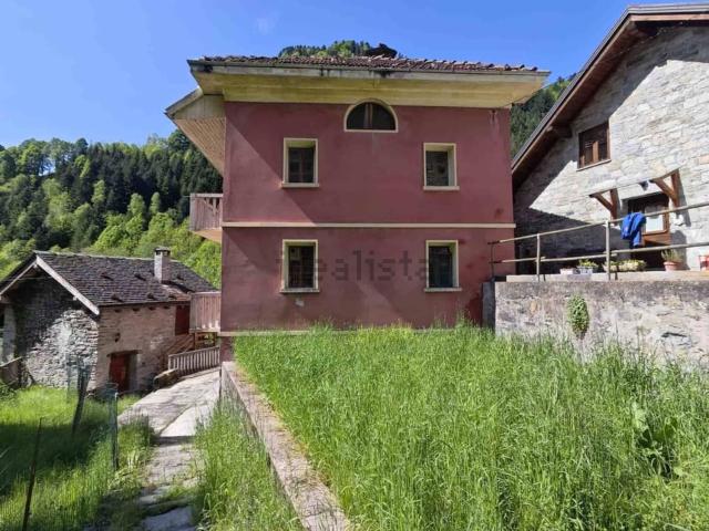 Casa in vendita a Piemonte, Vercelli