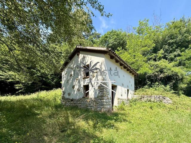 Casa in vendita a Monte Di Malo, Veneto