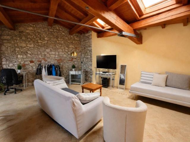 Casa in vendita a Comunità Montana Parco Alto Garda bresciano, Tignale