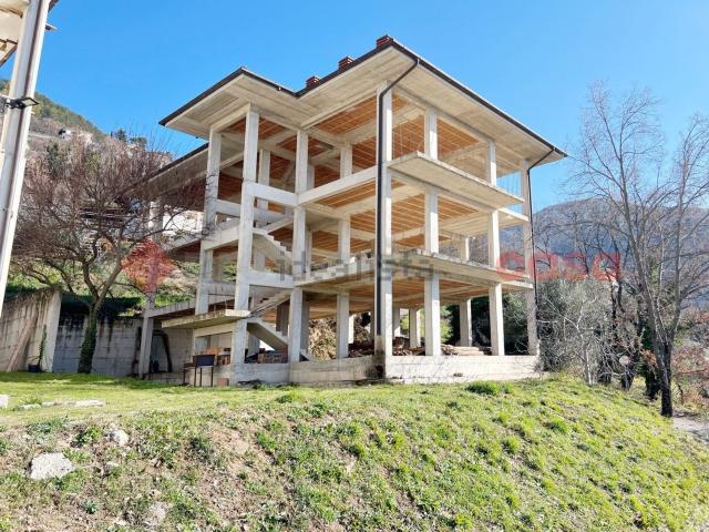 Casa in vendita a Poggio Bustone, Lazio