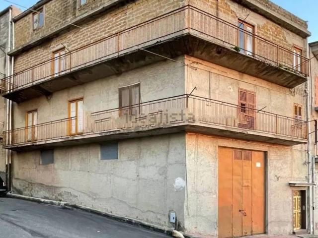 Casa in vendita a Raffadali, Sicilia