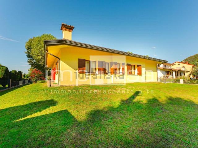 Casa in vendita a Pieve di Soligo, Treviso