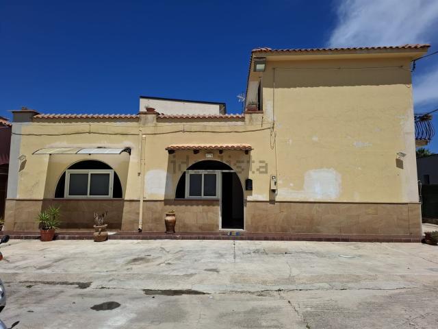 Casa in vendita a Balestrate, Sicilia
