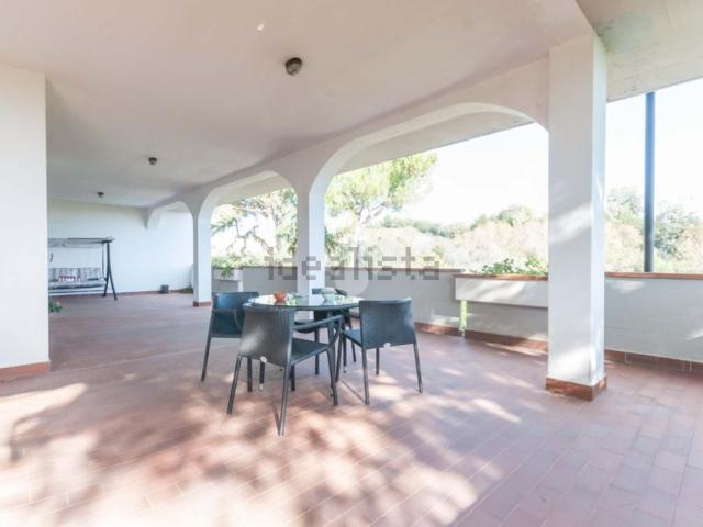 Casa in vendita a Roseto Degli Abruzzi, Abruzzo