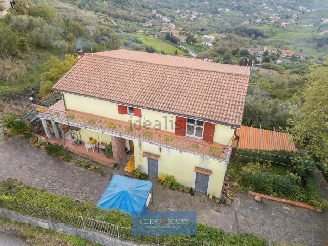 Casa in vendita a Agropoli, Campania