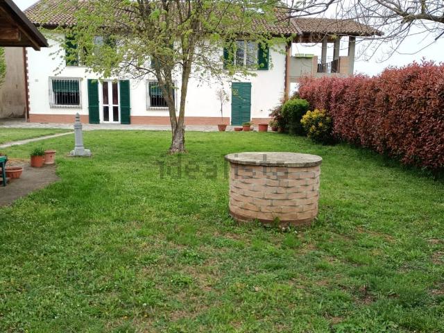 Casa in vendita a Piemonte, Alessandria