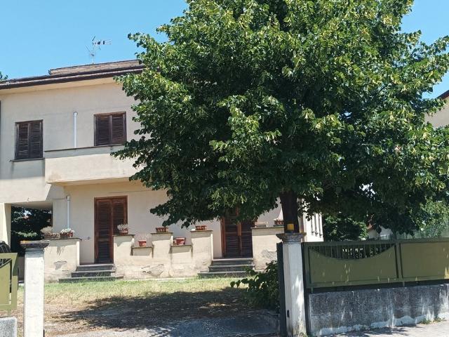 Casa in vendita a Bastia Umbra, Umbria