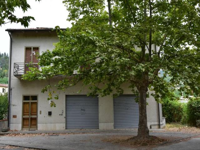 Casa in vendita a Vernio