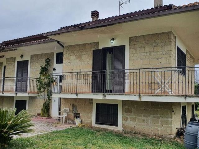 Casa in vendita a Lompari, Campania