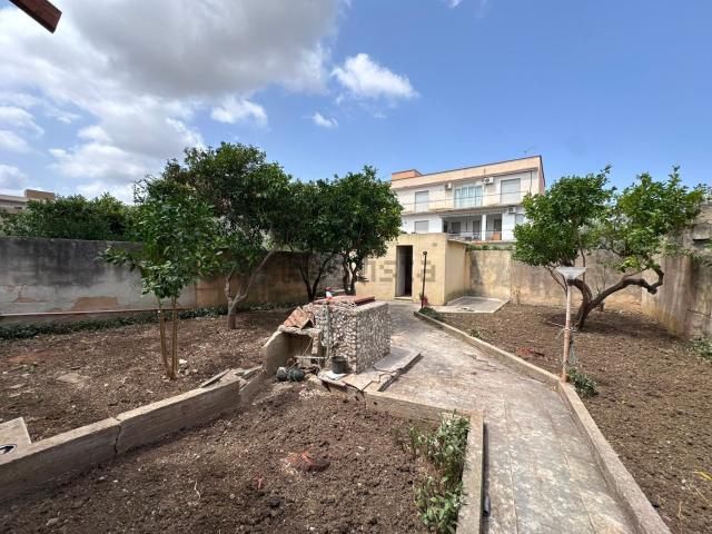 Casa in vendita a Trapani, Sicilia
