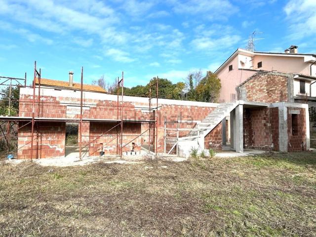 Casa in vendita a Marche, Ancona