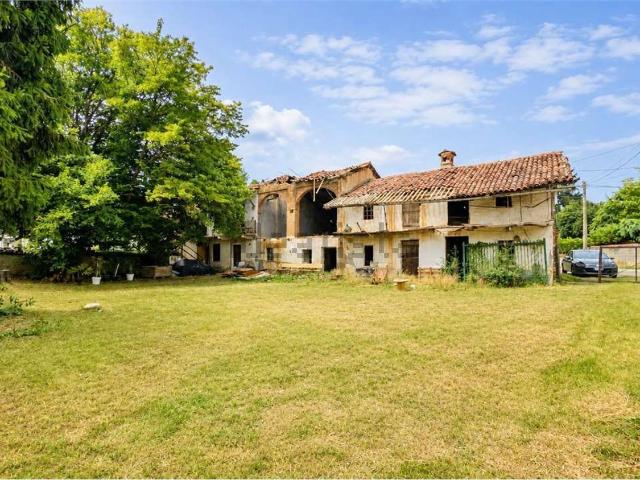 Casa in vendita a Bruera, Piscina