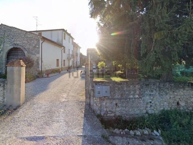 Casa in vendita a Lavagno