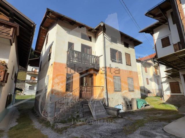 Casa in vendita a Valle, San Pietro Di Cadore