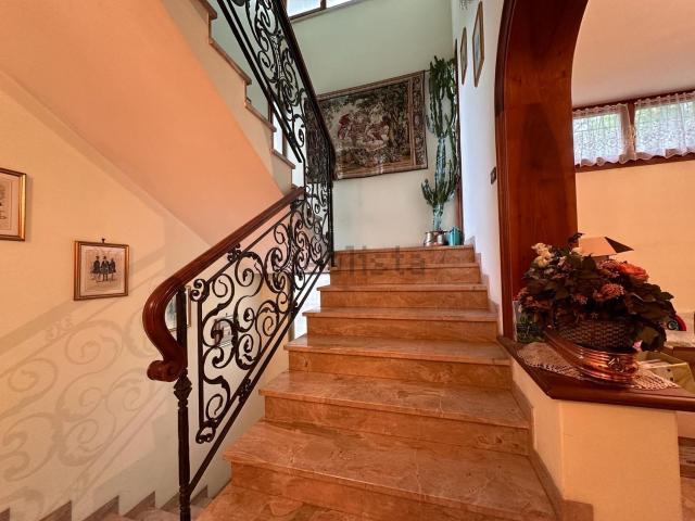 Casa in vendita a Ponzano Veneto, Veneto