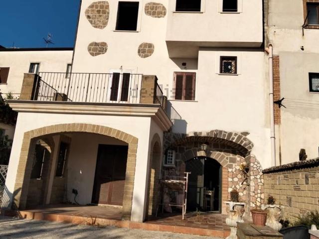 Casa in vendita a Sant'agata De' Goti, Campania