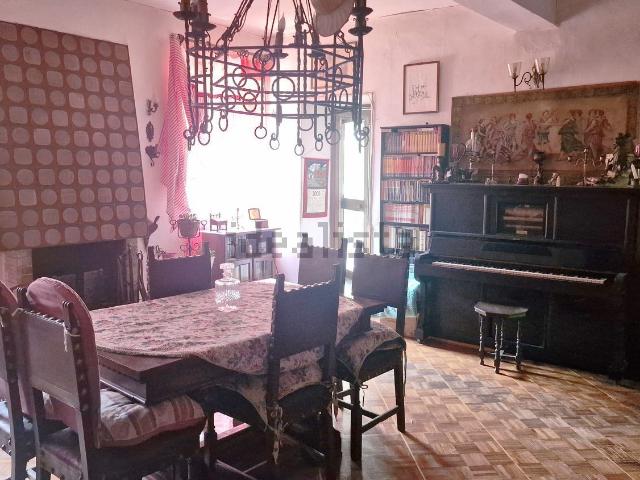Casa in vendita a Tagliacozzo, Abruzzo