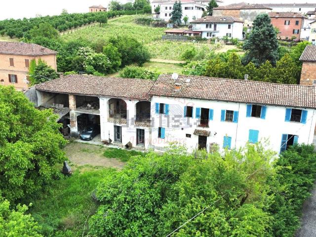 Casa in vendita a Piemonte, Asti