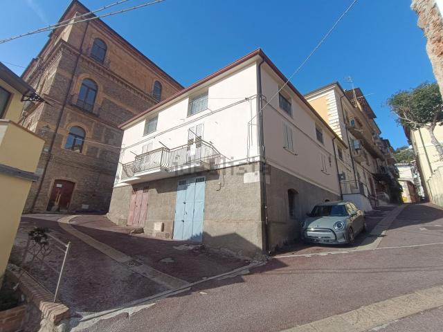 Casa in vendita a Calabria, Catanzaro