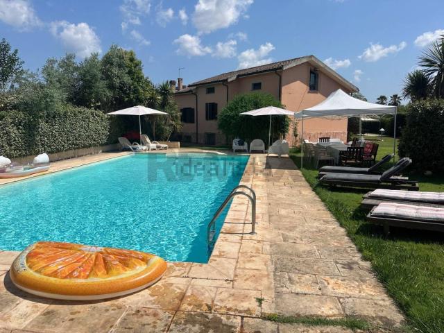 Casa in vendita a San Giovanni, Cala Di Volpe