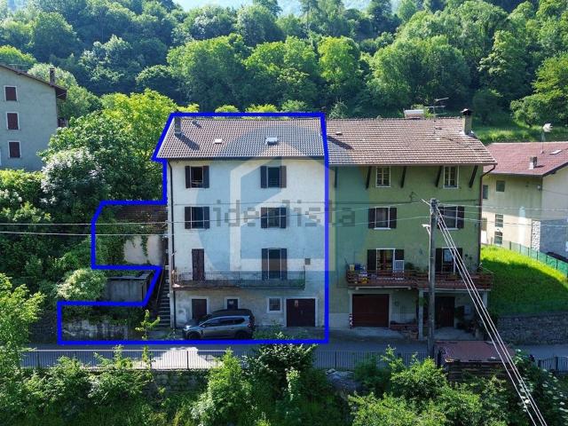 Casa in vendita a Comunità montana della valle Camonica, Bienno