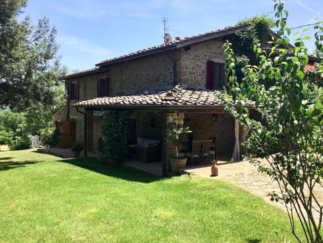 Casa in vendita a Bucine, Toscana