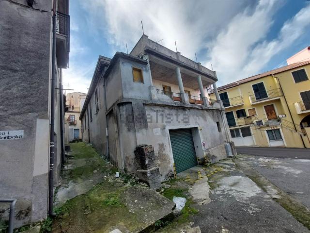 Casa in vendita a Calabria, Catanzaro