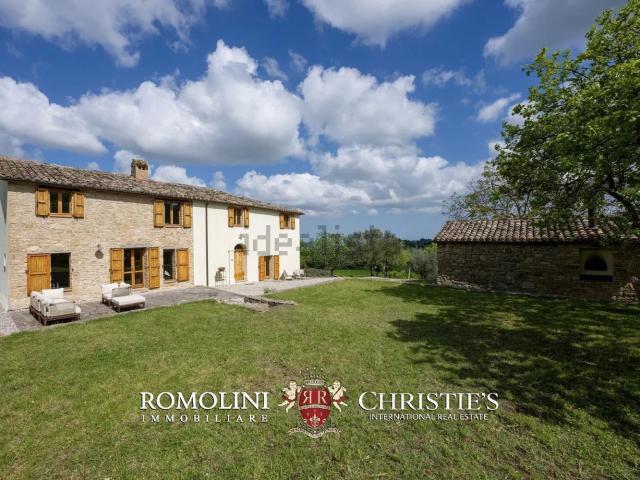 Casa in vendita a Marche, Macerata