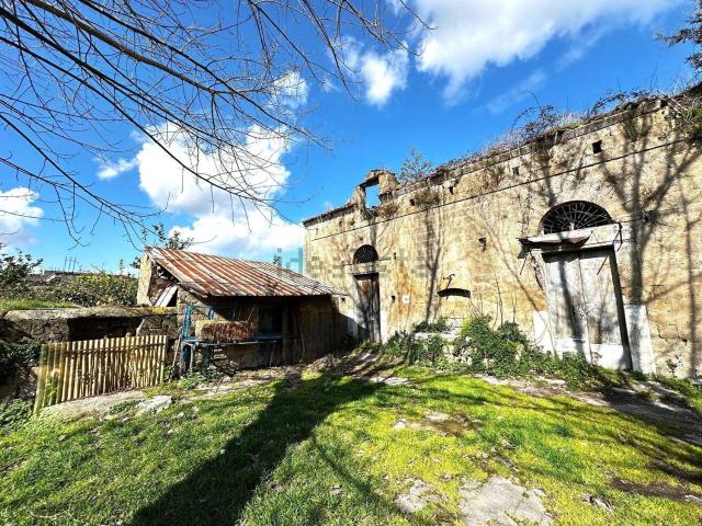 Casa in vendita a Maddaloni, Campania