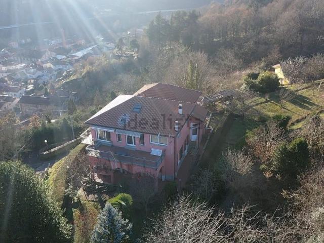 Casa in vendita a Altare, Liguria