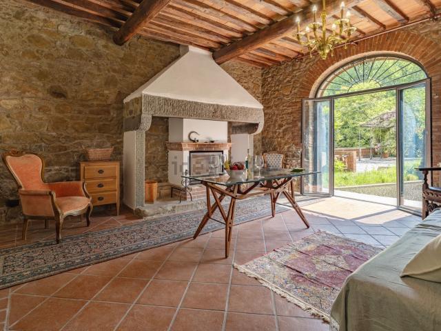 Casa in vendita a Figline e Incisa Valdarno, Figline Valdarno