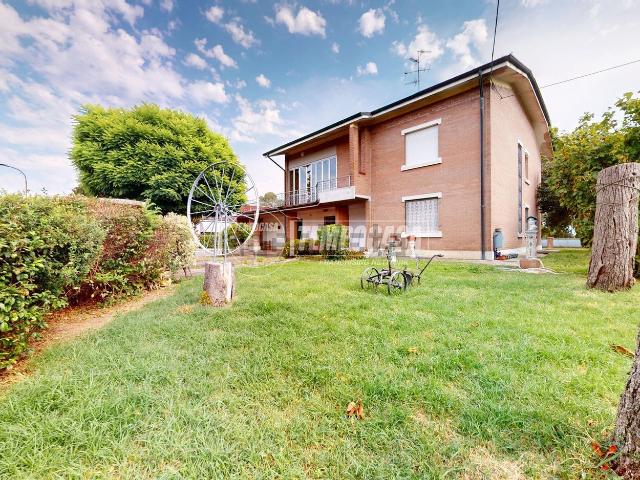 Casa in vendita a Villanova, Reggiolo