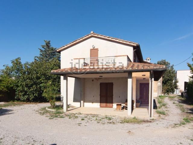 Casa in vendita a Santa Sabina, Cenerente