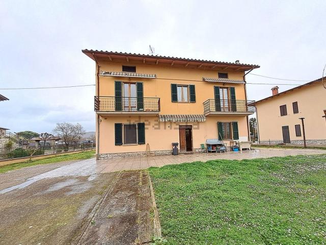 Casa in vendita a Tuoro Sul Trasimeno, Umbria