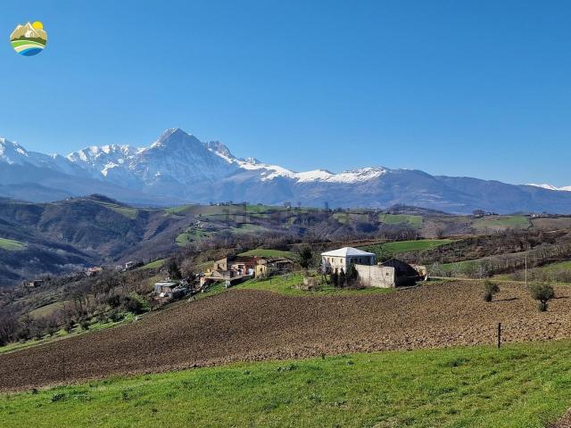 Casa in vendita a Bisenti, Abruzzo