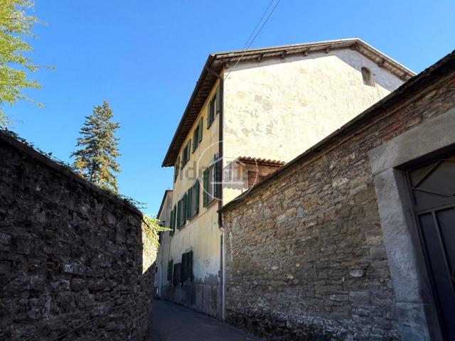 Casa in vendita a Marradi, Toscana