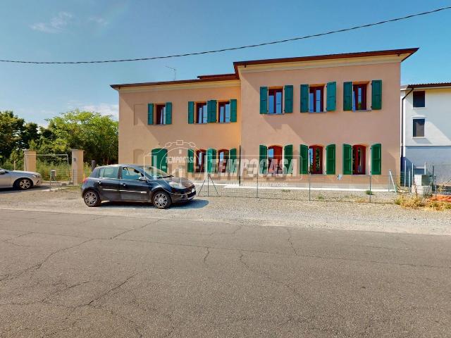 Casa in vendita a Unione delle Terre d'Argine, Novi Di Modena