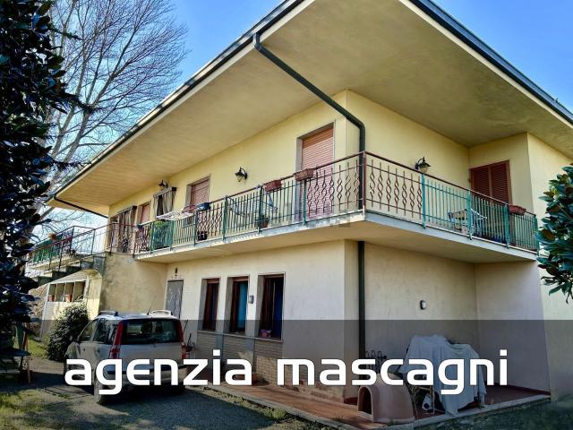 Casa in vendita a Chiesina Uzzanese, Chiesanuova